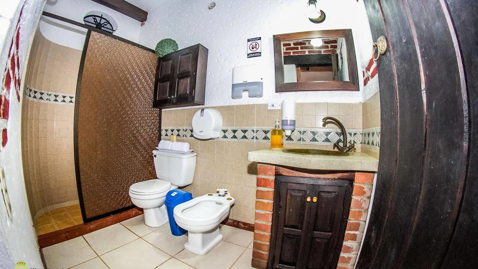 King Hostal Cartagena - Getsemani אכסניה